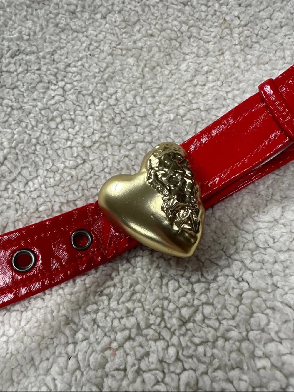 Disney Descendants Rise of Red, Faux Leather Belt, Lightweight Heart Buckle❤️ M